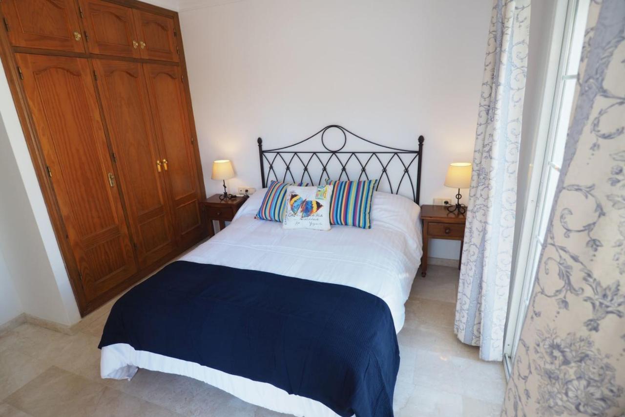 Paradise - Palomas Nerja